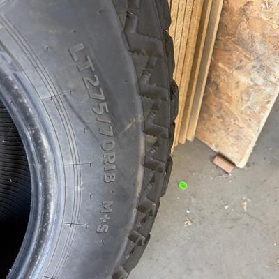 Tires 275/70/R18