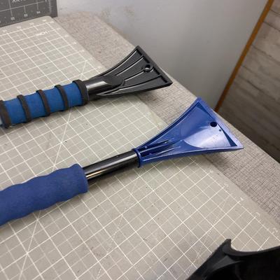 3 Windshield Snow Brushes