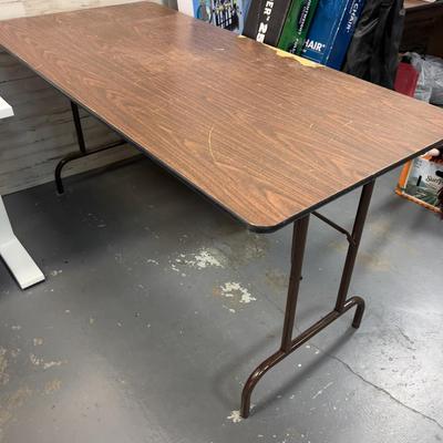 6 Foot Folding Table, Heavy and Stable!