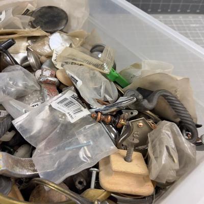 Cabinet HARDWARE Group C