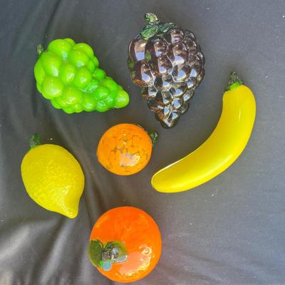 Sale Photo Thumbnail #897: Is that a Banana in your pocket...no, a whole set of fruit!