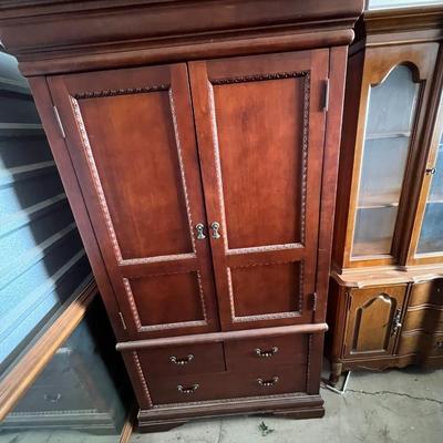 Sale Photo Thumbnail #534: LOT 126