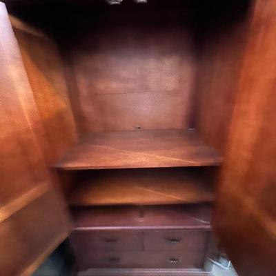 Sale Photo Thumbnail #535: LOT 126
