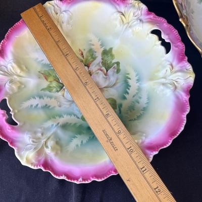 Sale Photo Thumbnail #963: Bowl on left is RS Prussia!  No damage on either!
