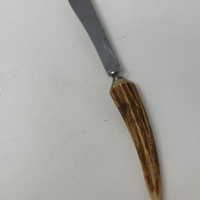 Sale Photo Thumbnail #225: Solingen Germany
Stag Antler Handle
Size: 8 3/4”