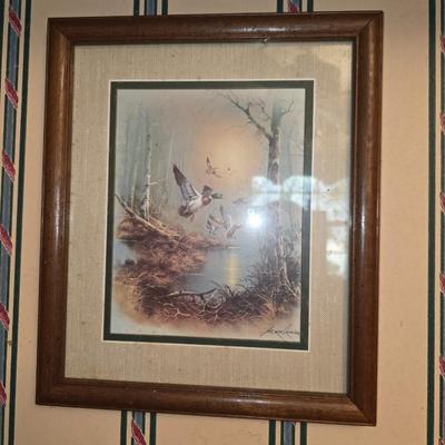 Ducks unlimited pictures and figurine