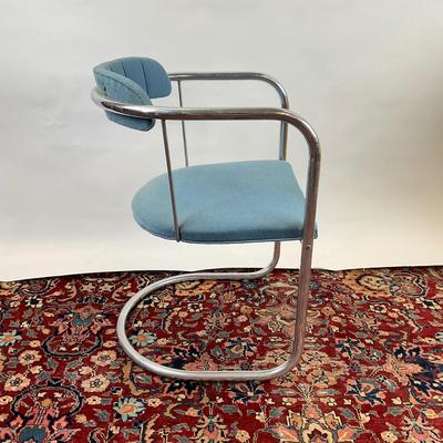 Sale Photo Thumbnail #432: Measurements:
30” in height, 20” in width, 21” in depth, 18” seat height