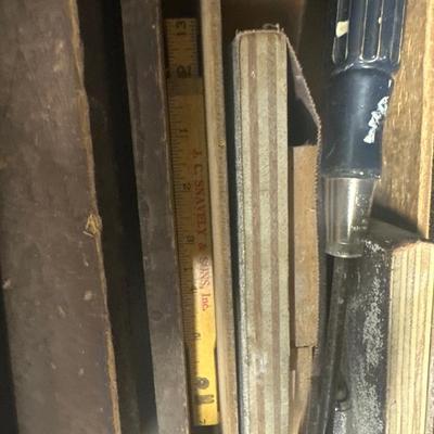 Sale Photo Thumbnail #417: Assorted tools saw and sanding blocks