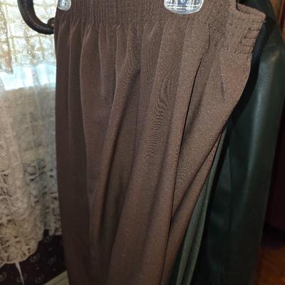 Ladies pants