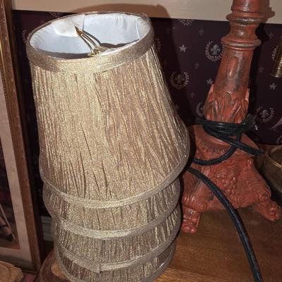 Desk lamps and mini shades