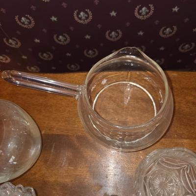Clear glass lot