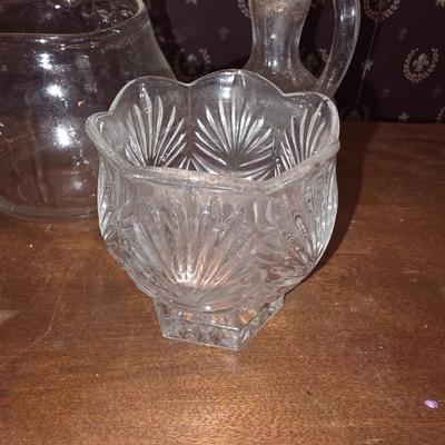 Clear glass lot