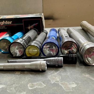 Sale Photo Thumbnail #37: Includes large and pocket-size torches.