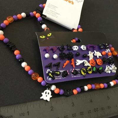 Cute Halloween necklace instead airings new on card Claires