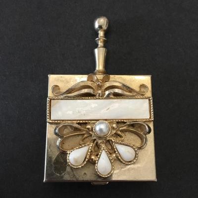 Cool vintage pill or snuff box