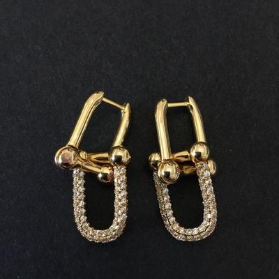 Very nice gold tone Crystal rhinestone dangle earrings