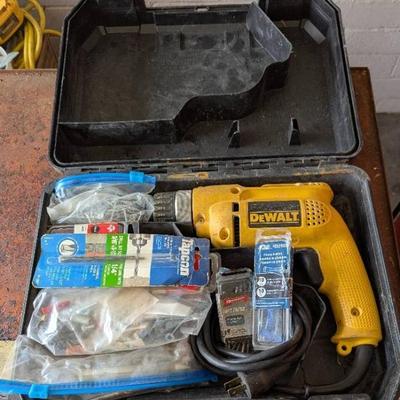 KSG007 - DeWalt Drill