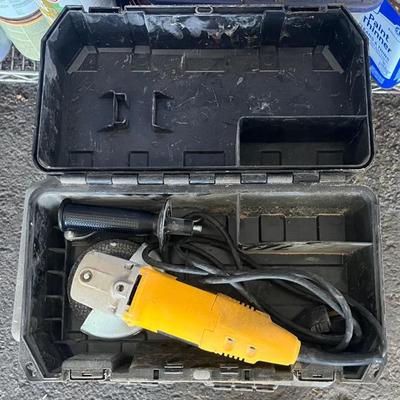 KSG015 DeWalt Angle Grinder