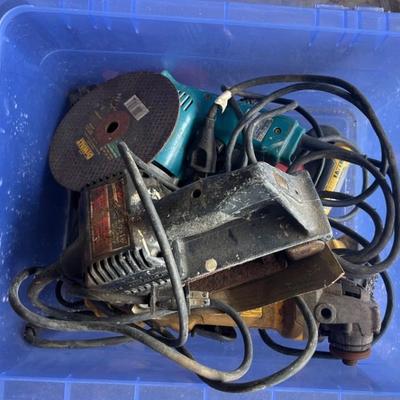 KSG024 Used Power Tools (Makita Screwdriver, Wagner Paint Eater, Dremmel, Staple Gun, Belt Sander)
