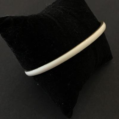Vintage bass White enamel bangle bracelet