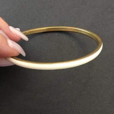 Vintage bass White enamel bangle bracelet
