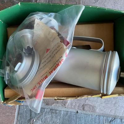 Mirro vintage cooktop and pastry press in original box