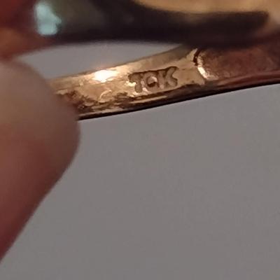 10 Karat Yellow Gold and Gemstone Ring- Approx Size 6 1/2 and Total Weight 2.5 Grams (#1)