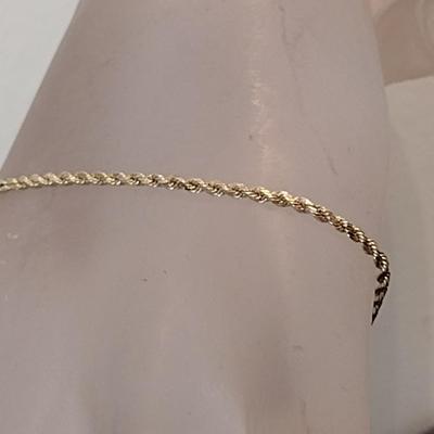 14 Karat Yellow Gold Bracelet- Approx 7 1/4" Long and Total Weight 0.9 Grams (#3)