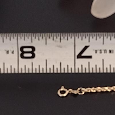 14 Karat Yellow Gold Bracelet- Approx 7 1/4" Long and Total Weight 0.9 Grams (#3)