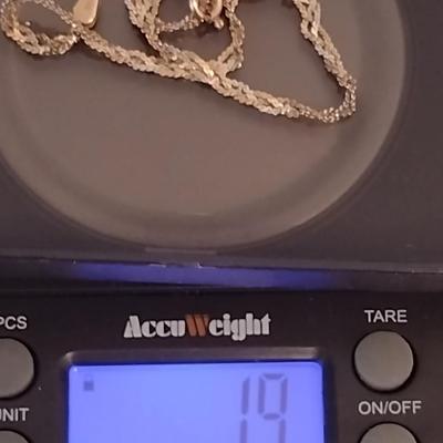 14 Karat Yellow and White Gold Bracelet- Approx 7 1/2" Long and Total Weight 1.9 Grams (#4)