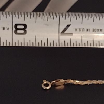 14 Karat Yellow and White Gold Bracelet- Approx 7 1/2" Long and Total Weight 1.9 Grams (#4)