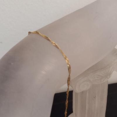 14 Karat Yellow Gold Chain- Approx 9" Long and Total Weight 1.5 Grams (#5)