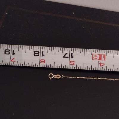 14 Karat Yellow Gold Necklace- Approx 17 3/4" Long and Total Weight 1.1 Grams (#8)