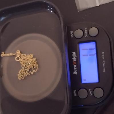14 Karat Yellow Gold Necklace- Approx 17 3/4" Long and Total Weight 1.1 Grams (#8)