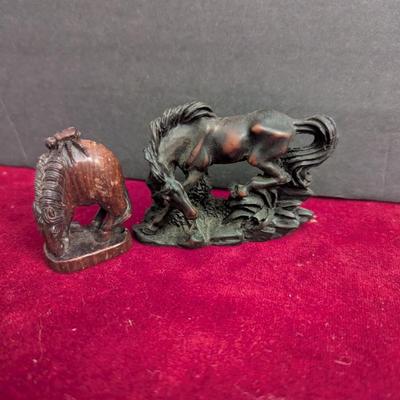 Japanese Boxwood Hand Carved Netsuke Horse & Resin Horse Figure #23