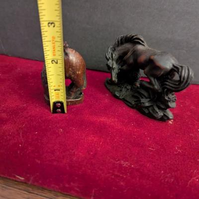 Japanese Boxwood Hand Carved Netsuke Horse & Resin Horse Figure #23