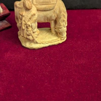 Hand Carved Horses #28