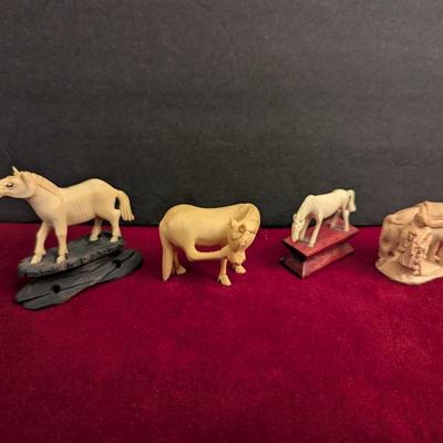 Hand Carved Horses #28