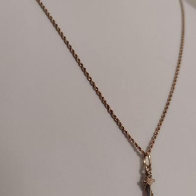 14 Karat Yellow Gold Necklace with Anchor Pendant- Approx 21" Long and 6.0 Grams (#10)