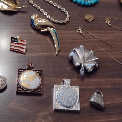 Collection of Fashion Jewelry (#12)