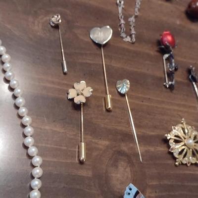Collection of Fashion Jewelry (#12)