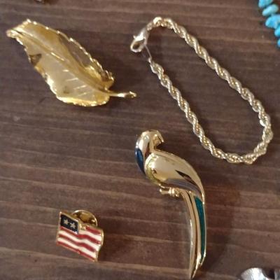 Collection of Fashion Jewelry (#12)