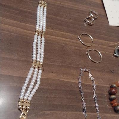 Collection of Fashion Jewelry (#12)