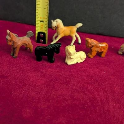 Vintage Miniature Horse Figurines #34