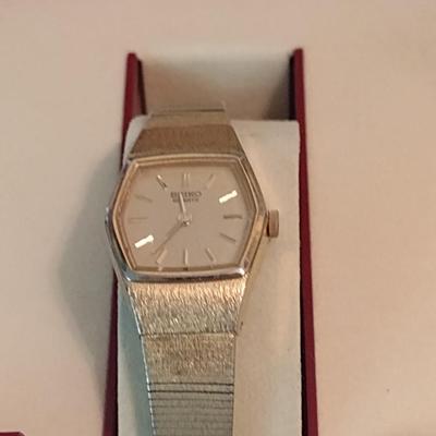 Ladies Seiko Watch (#13)