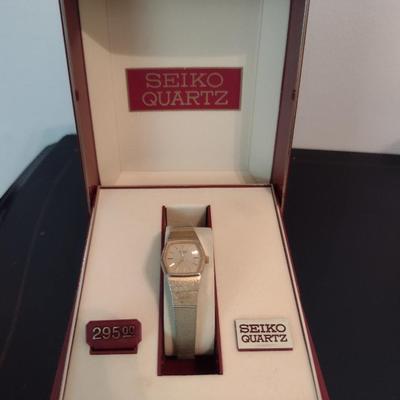 Ladies Seiko Watch (#13)