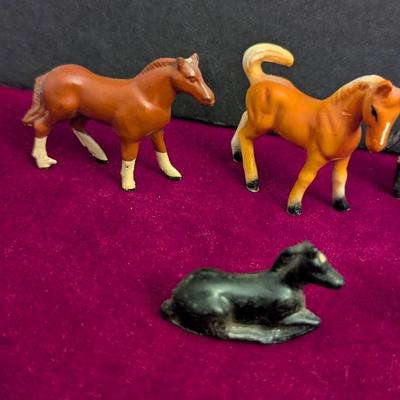 Vintage Miniature Horse Figurines #36