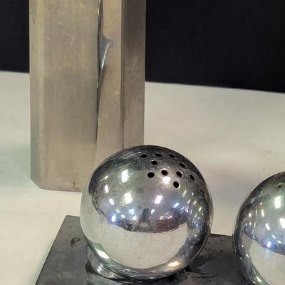 Ikea Stainless Shakers & Round Chrome Shakers