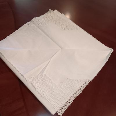 QUALITY FINE LINEN TABLECLOTHS AND NAPKINS
