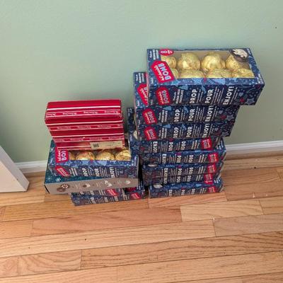 13 - Expired Frankford & Member's Mark Hot Chocolate Bombs (G)